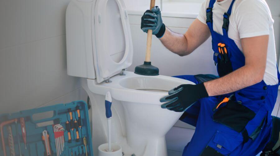 Professional Leak Detection Services in Knoxville, IL